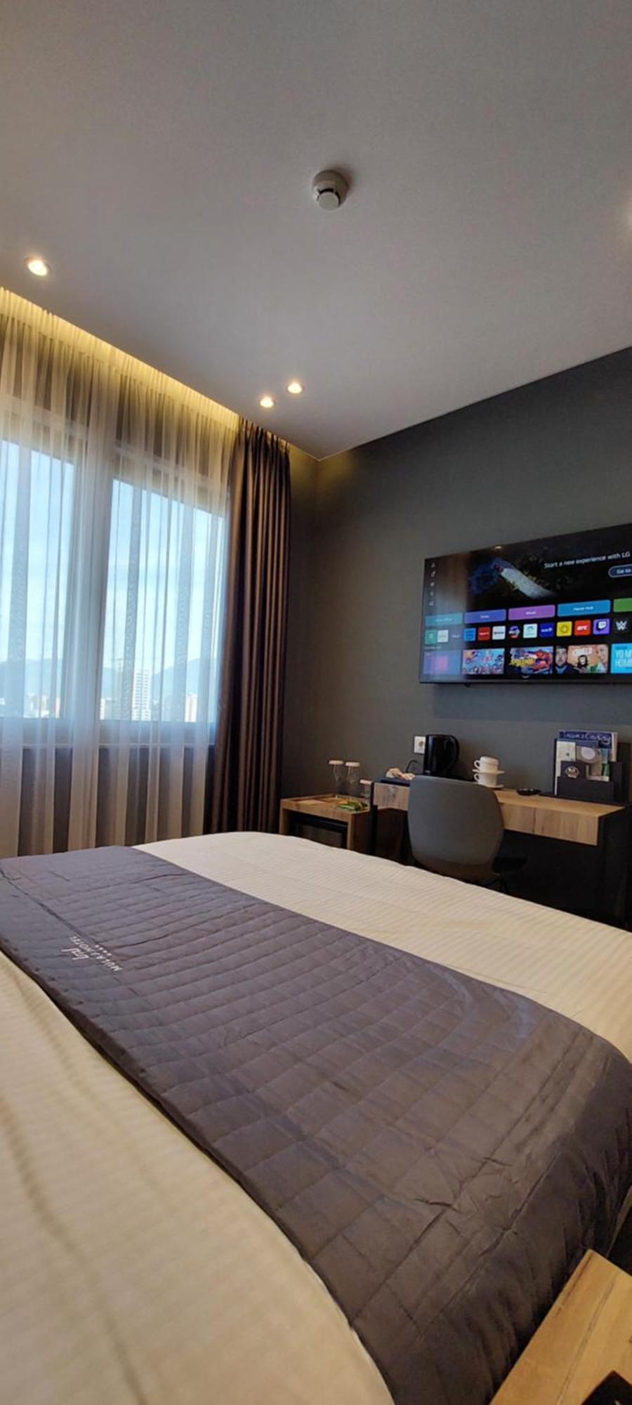 Mulaj Hotel Tirana Exterior photo